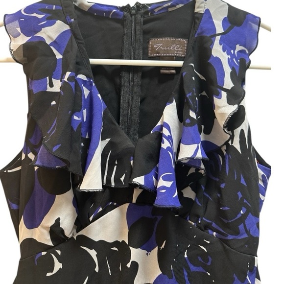 Blue Floral Print Sheer Ruffled V-Neck Belted Dress By Trulli Size 4P - Picture 4 of 7